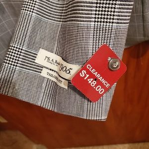 Jos. A. Bank Suits & Blazers - Jos A Banks suit new with tags! 44R Jos. A. Bank Suits & Blazers - Jos A Banks suit new with tags! 44R